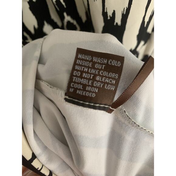 J. McLaughlin Catalina Cloth Black‎ Ivory Ikat Sheath Dress Size M - Picture 11 of 11